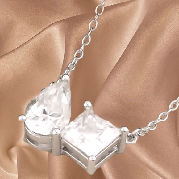 NWT 💎 MOISSANITE 'TOI ET MOI' DIAMOND 💎 PLATINUM OVER STERLING SILVER NECKLACE - Picture 4 of 10